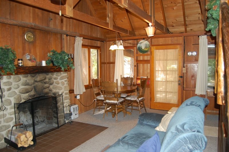 Idyllwild Vacation Rentals, Idyllwild Lodging, Idyllwild Cabins, homes