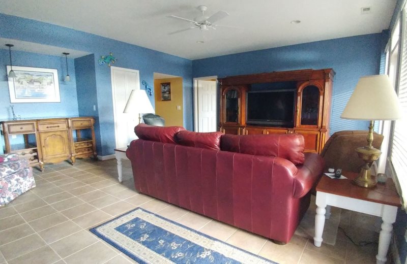 Lake Haven waterfront home with sandy beach and dock perfect for your