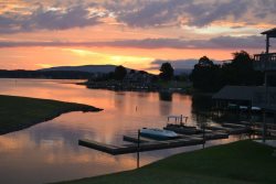 Sublime Sunrise condo at Bernard's Landing with Stunning Lake & Mountain Views