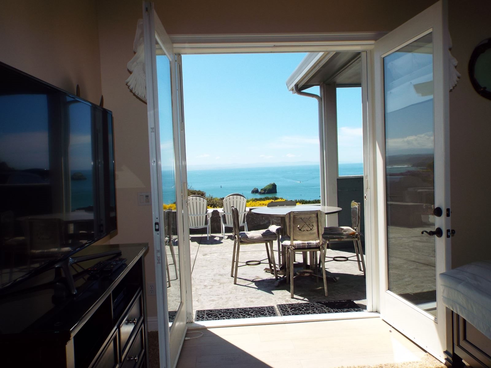 Harbor Moon Trinidad Bay Vacation Rentals Trinidad, CA Redwood Coast Vacation Homes in