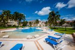 Pool area Villas del Mar