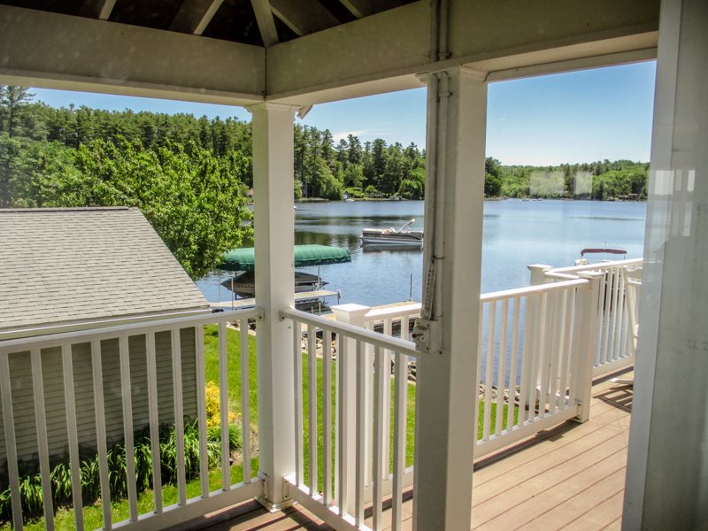 Lakefront Cottage Sleeps 10 Covered Porch Lake