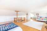 Another single daybed is available in the Master