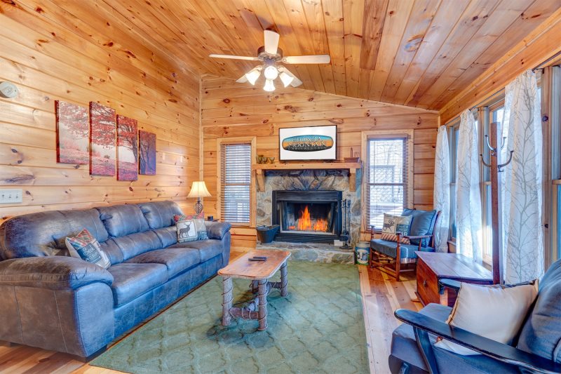 Dancing Bear Blue Ridge Cabin Rentals