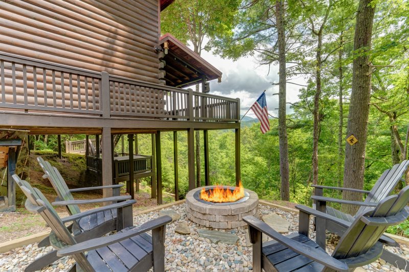 Blue Ridge Mountain Retreat | Yanasa Cabin