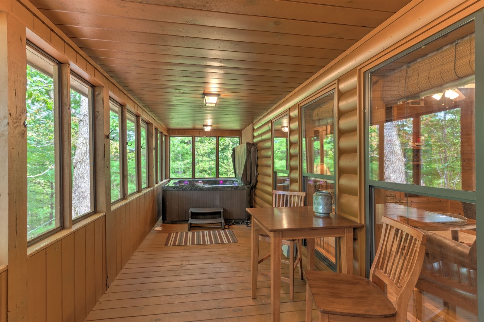 DOGWOOD LODGE Blue Ridge Mountain Cabin Rentals