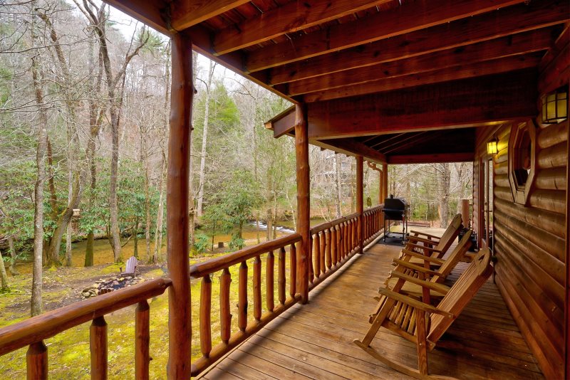 A Creek Runs Thru It Cabin, Waterfront | Georgia Mountain ...