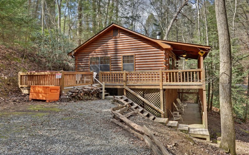 Bear Pause | Laurel Mountain Cabin Rental