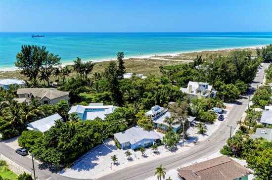 Fran Maxon Real Estate Inc 699 North Shore Dr Fl