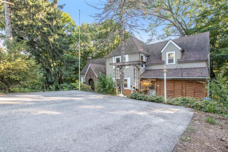 Mill Pond Realty Vacation Rentals Four Seasons