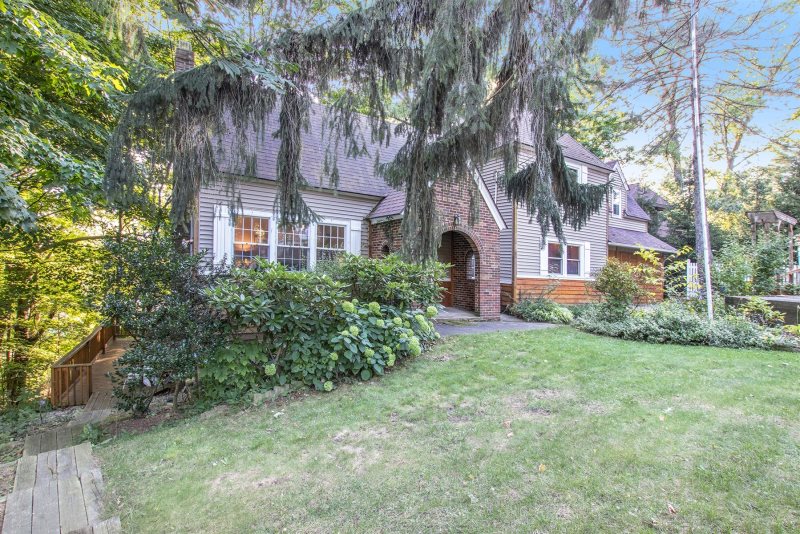 Mill Pond Realty Vacation Rentals Four Seasons