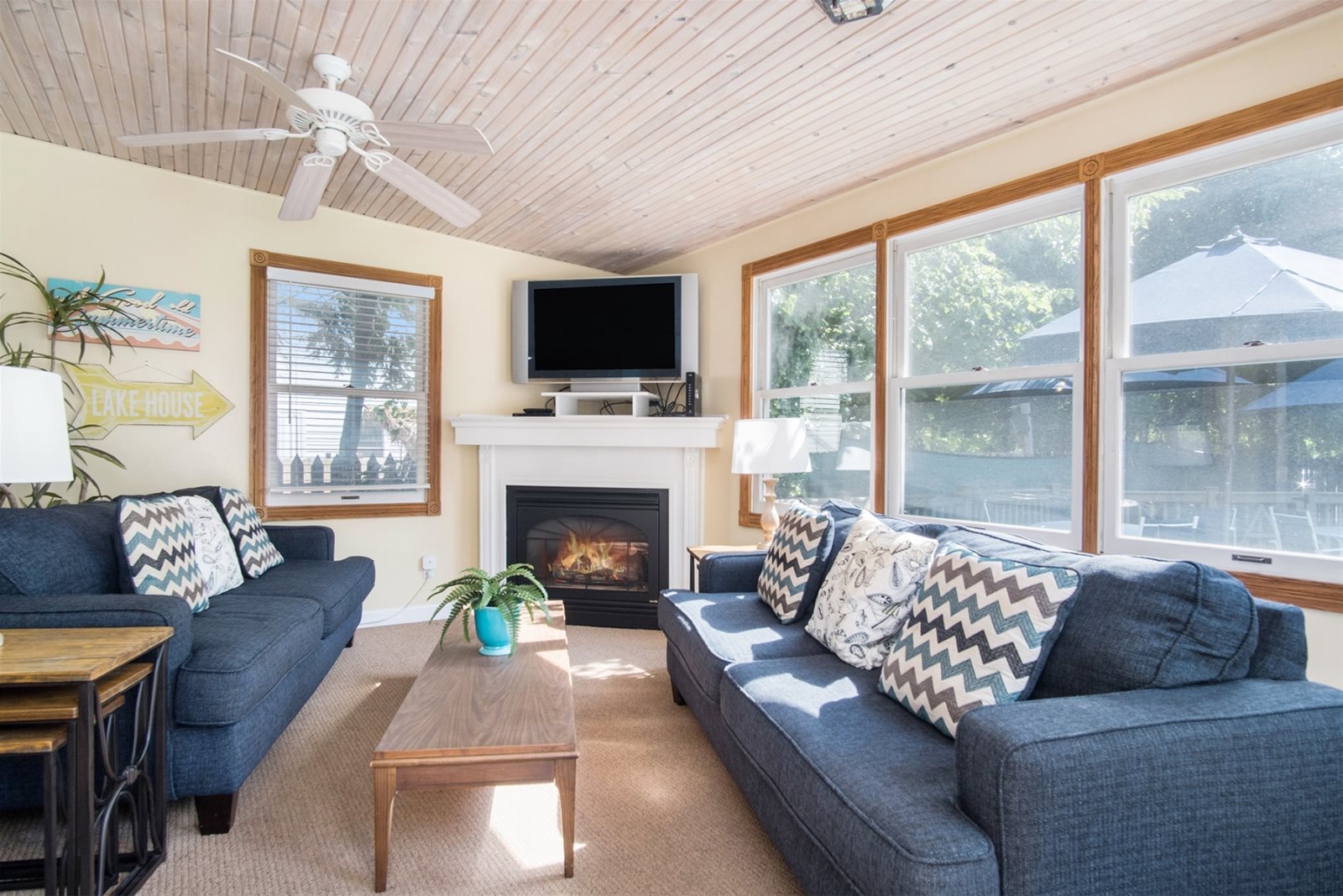 Mill Pond Realty Vacation Rental Saugatuck Lodge