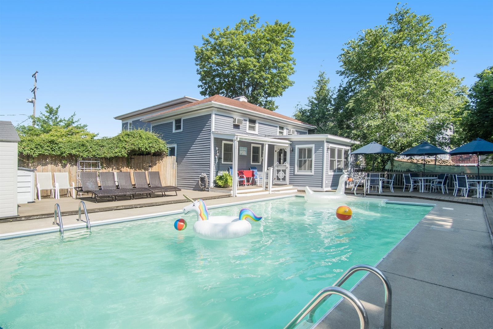 Mill Pond Realty Vacation Rental Saugatuck Lodge