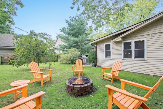 Mill Pond Realty - Vacation Rentals - Hillcrest