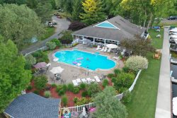 Relax Haven - Relax in style, New modern home in Resort community with pool, close to town and beaches