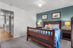 Second Bedroom - Queen 