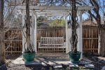 Outdoor Swing 