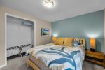 Second Bedroom - Queen Bed