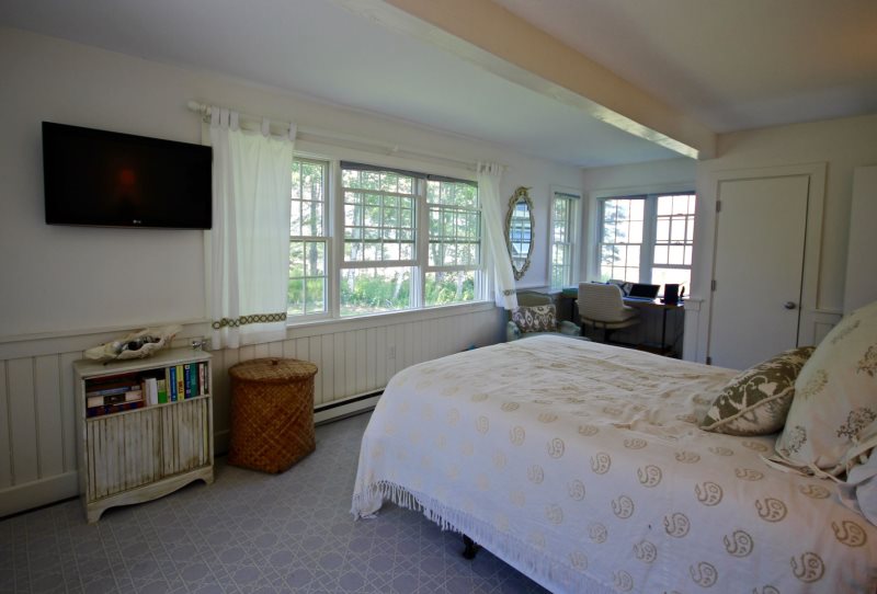 Water's Edge Midcoast Maine Cottage Rentals SummerMaine