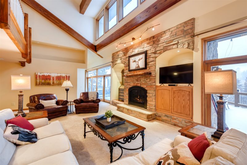 Falcon S Nest Retreat Vacation Home Silverthorne Co