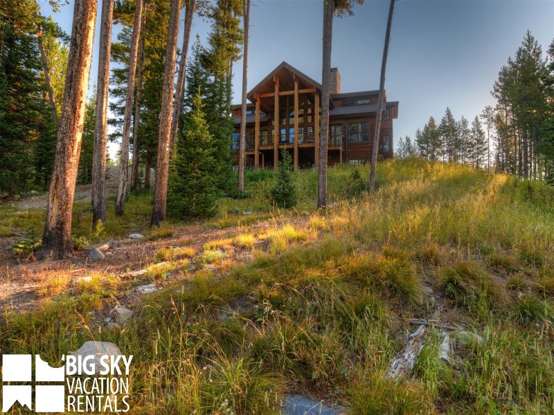 Big Sky Montana Ski In Ski Out Lodging At Mountain Village Moose