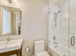 Private Guest Bathroom at 22 Bradley Circle