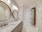Private Guest Bathroom at 22 Bradley Circle