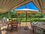 While staying in 3 Marsh Island you will enjoy spectacular views of the lagoon while dining