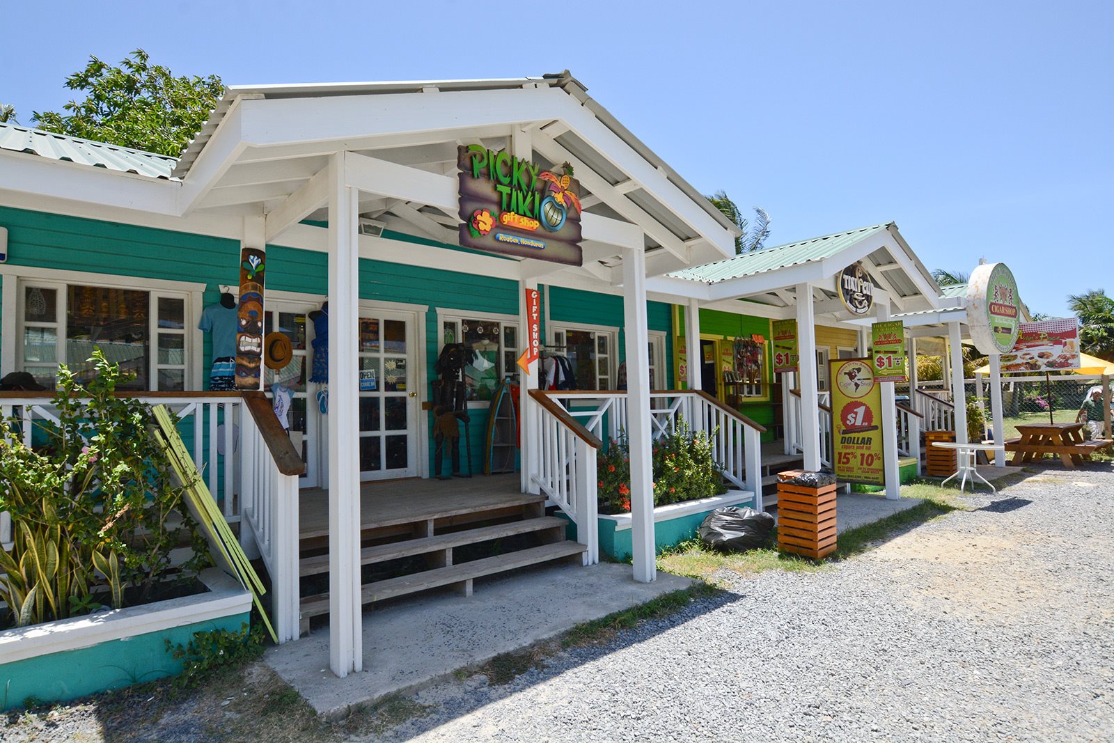 Mission Gate 2B Condo Rental West Bay Beach, Roatan Island House