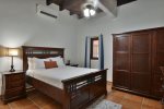 Master bedroom with queen bed 