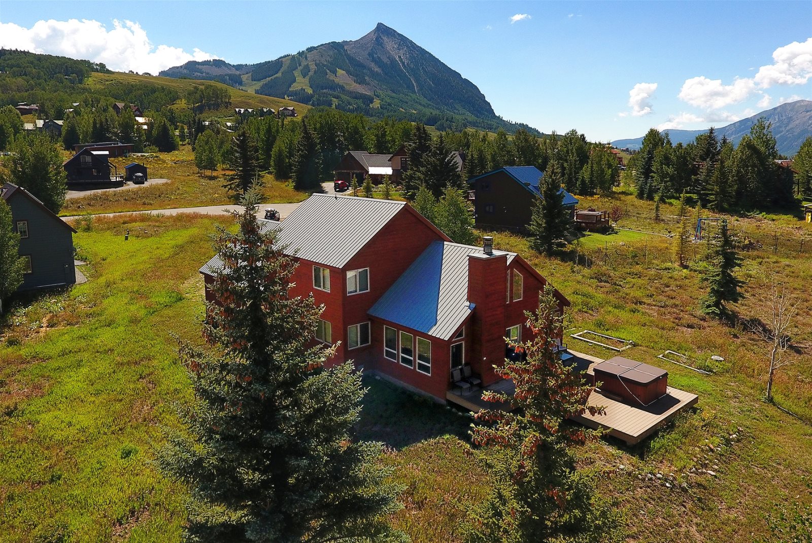 Cash's Hideout Iron Horse Property Management