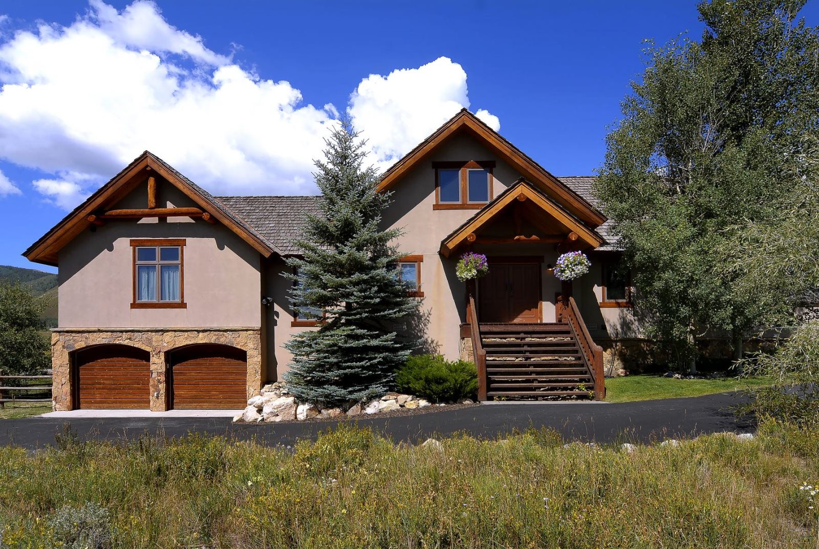 Luxury short term vacation rental l Crested Butte