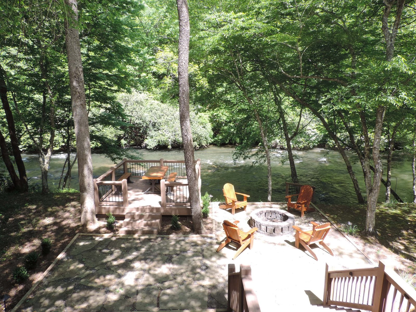 Camp CartecayMountain Resort Cabin Rentals Ellijay