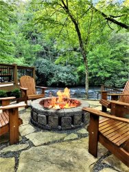 Camp Cartecay - Luxurious 2 Bedroom Cabin on the Cartecay River with Hot Tub