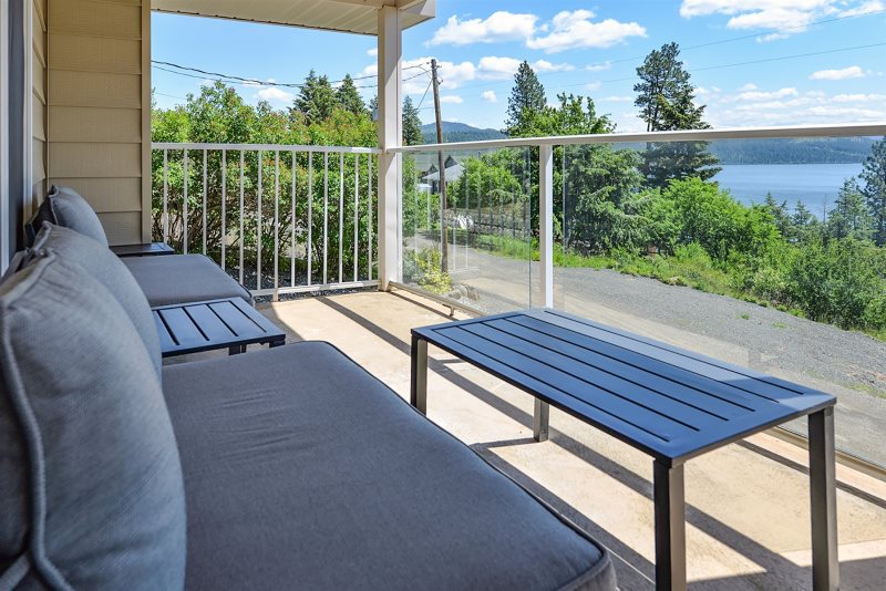 Woodland Escape Newly Remodeled Home Overlooking Beautiful Coeur D Alene Lake With Dock Access