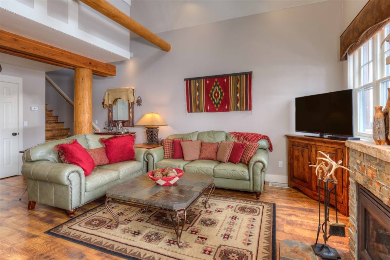 Moonlight Rentals Big Sky Vacation Rentals Ski In Ski Out