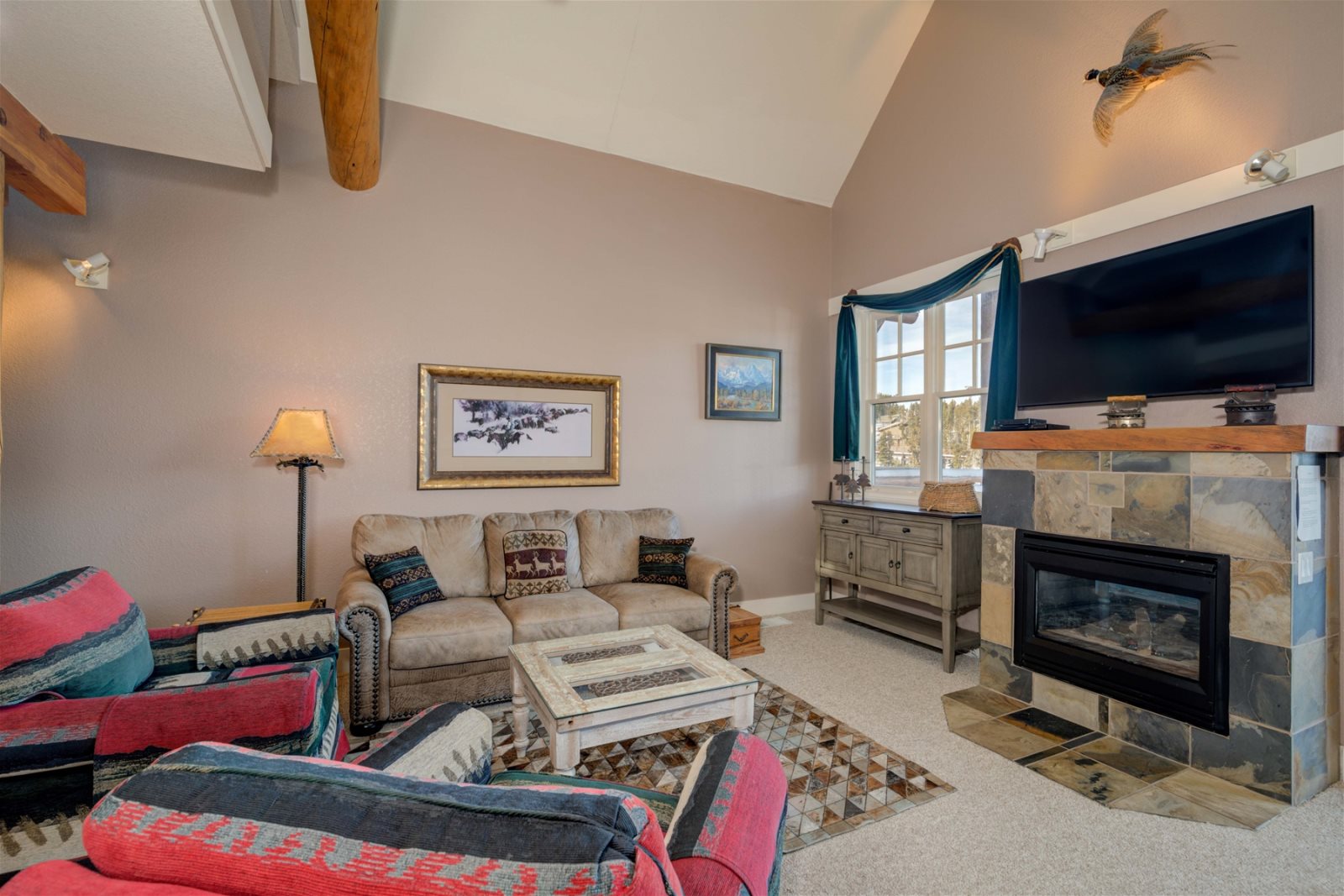 Saddle Ridge Rentals Big Sky Vacation Rental SkiIn/SkiOut to Big