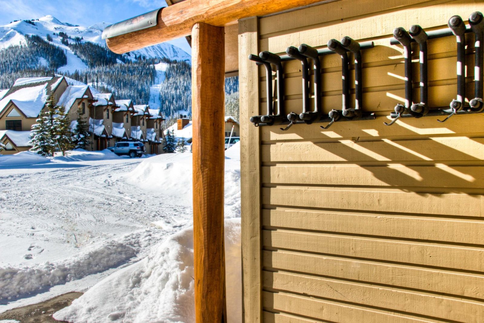 Saddle Ridge Rentals Big Sky Vacation Rental SkiIn/SkiOut to Big