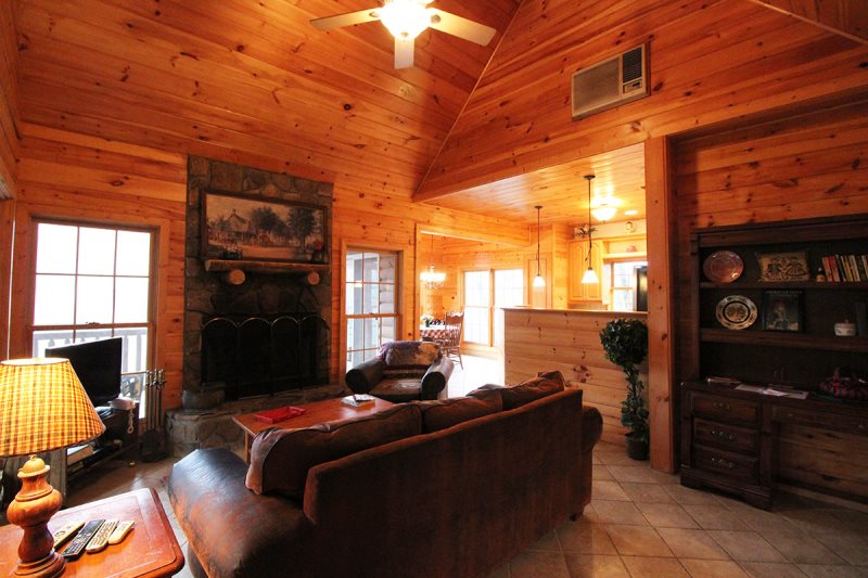 Log Cabin Rental With Views Of Great Smoky Mountains Near Bryson City