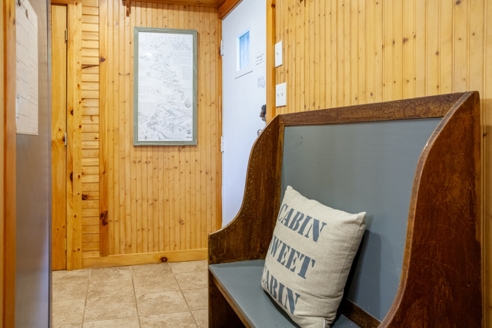 Two Bedroom, 1.5 Bath Cabin Rental in Robbinsville, NC