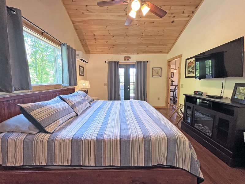 One Bedroom Honeymoon Retreat In Bryson City Nc