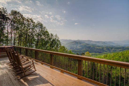 High Haven A Three Bedroom Log Cabin With Views Of Smoky Mountains In 