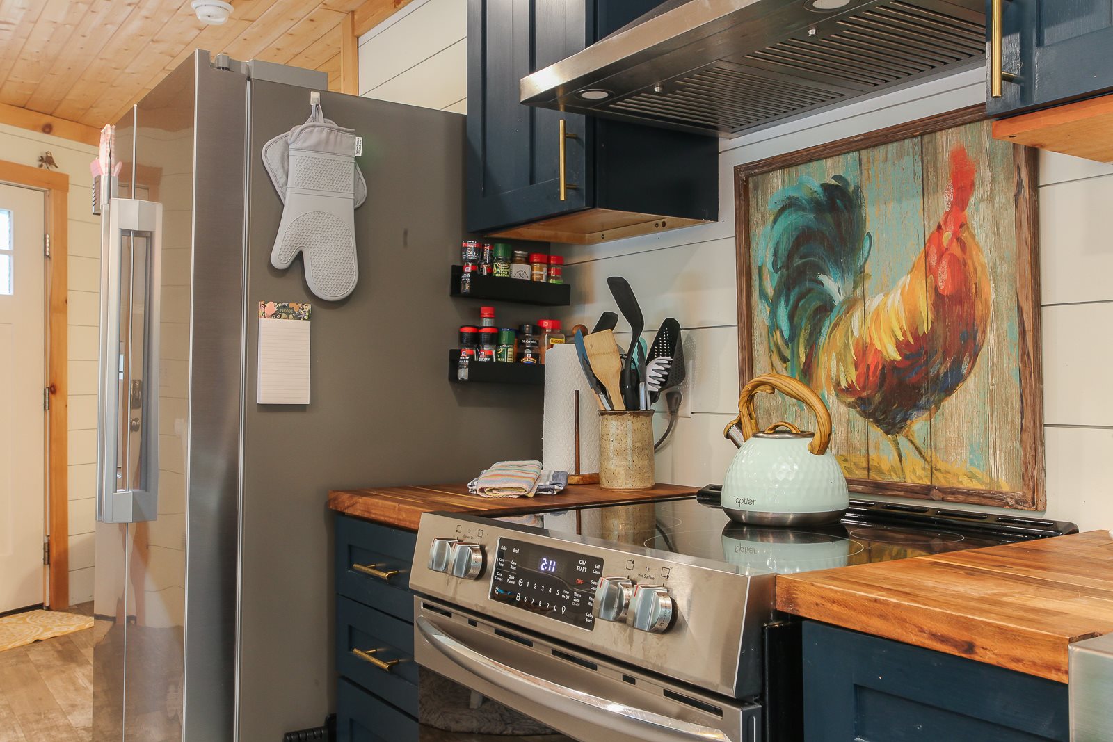 Beautiful One Bedroom, Creekside Getaway near Western Carolina