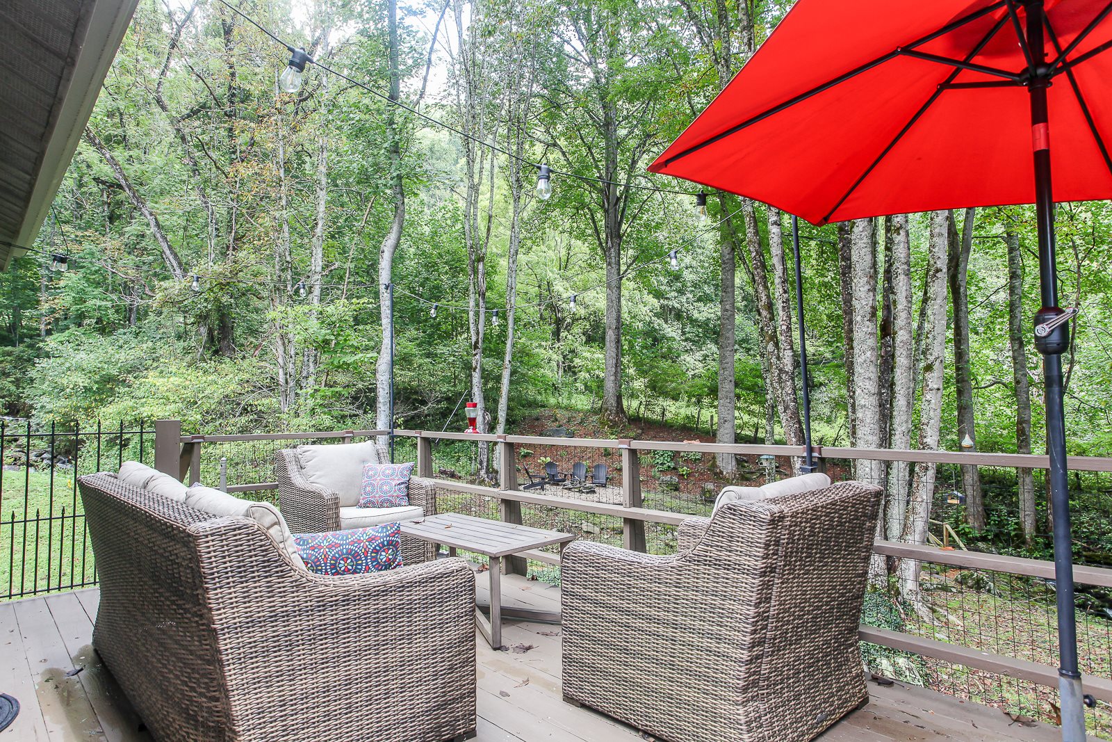 Beautiful One Bedroom, Creekside Getaway near Western Carolina