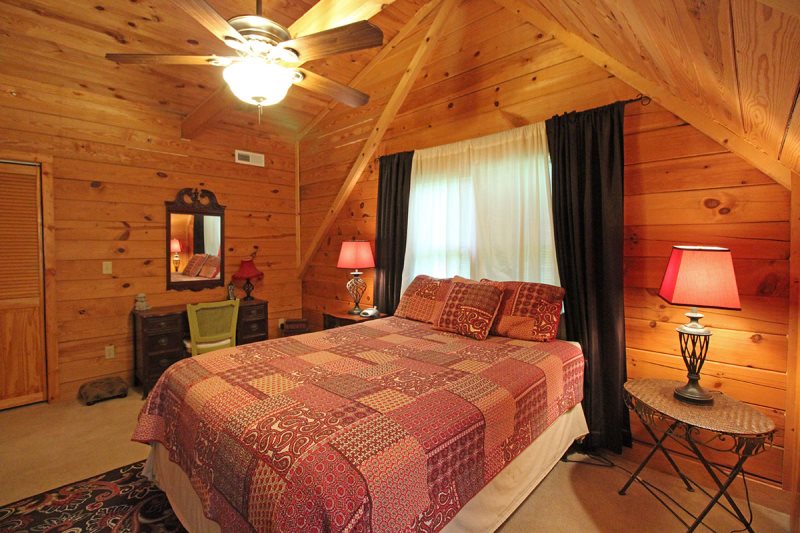 Pet Friendly Bryson City NC Vacation Rental for Families