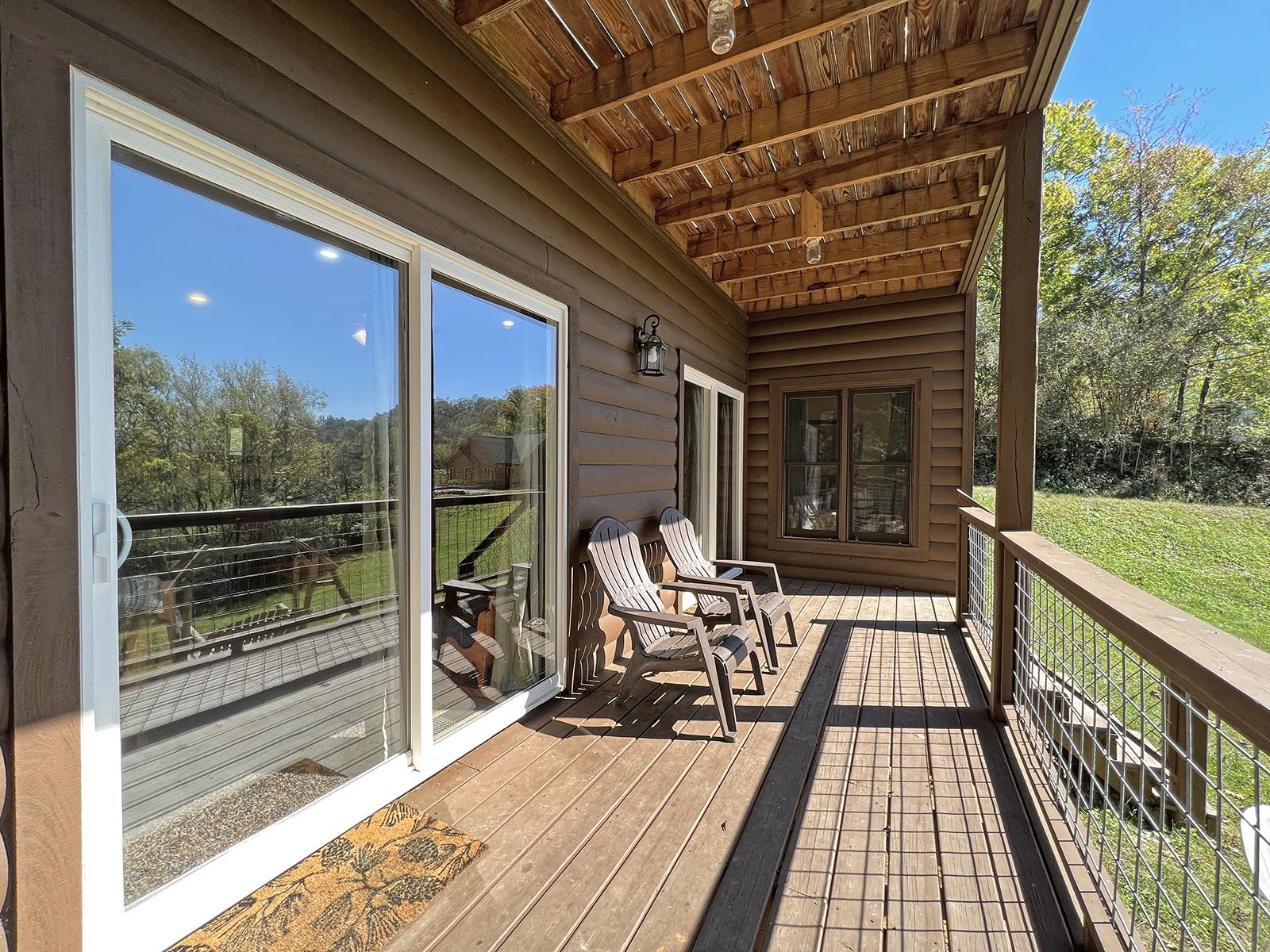 Deep Creek NC Four Bedroom Cabin Rental Near Great Smoky Mountains