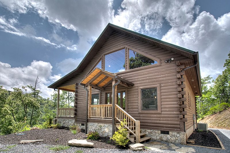 Luxury Log Cabin Rental in Smoky Mountains with View