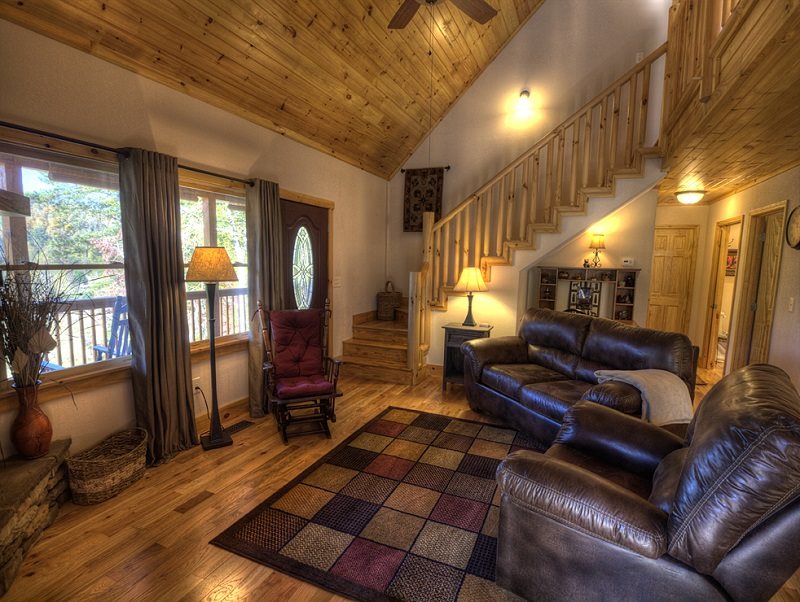 Mountain View Log Cabin Near Bryson City NC & Great Smoky Mountains Railroad