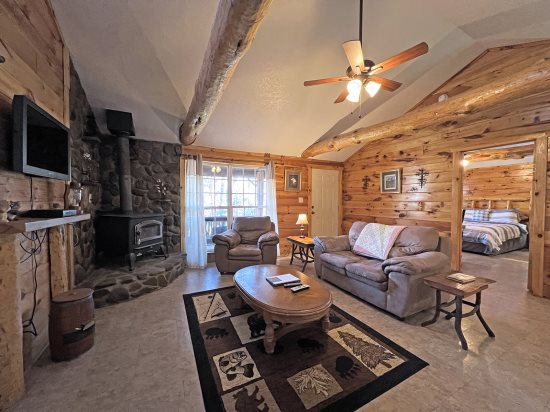 Romantic Log Cabin Rental Near Harrah's Casino in Cherokee NC