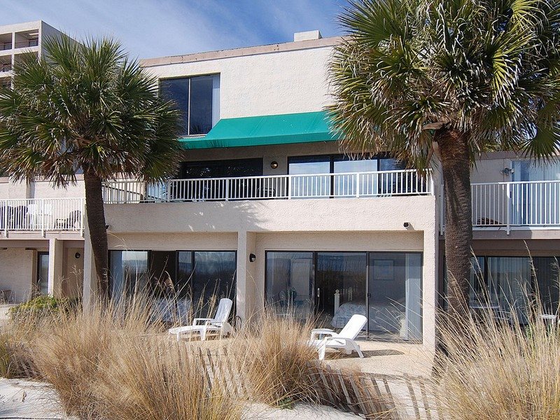 3 Beach Villas Palmetto Dunes Hilton Head, SC Sunset Rentals